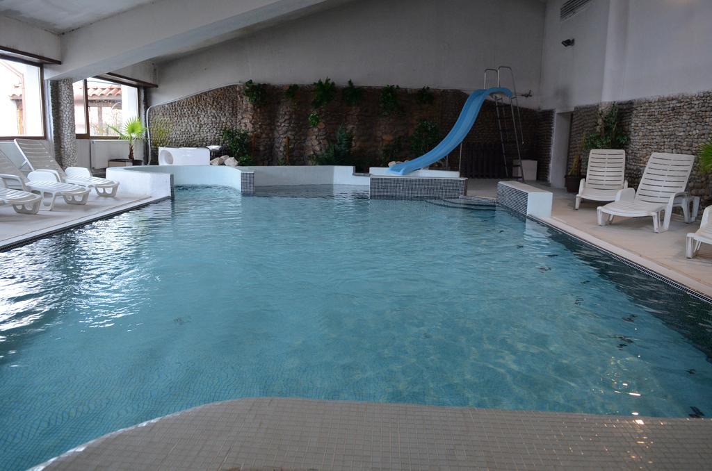 Piri Spa Hotel 班斯科 外观 照片